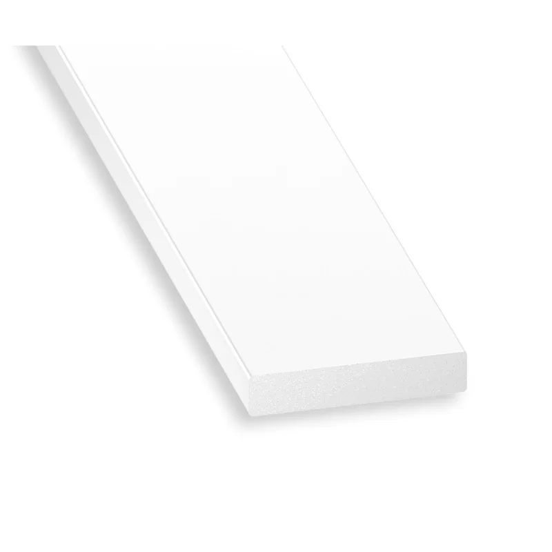 Profilé plat en PVC blanc