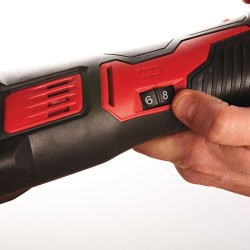 Scie oscillante 18V Milwaukee Multi-tool M18 BMT-0X nue avec accessoires en HD Box