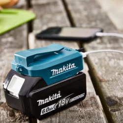 Chargeur Adaptateur USB pour batteries 18V MAKITA ADP05