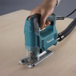 Scie sauteuse 450W Makita 4329K en coffret de transport