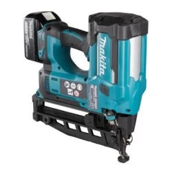 Cloueur Makita DBN600RTJ 18 V Li-Ion avec 2 batteries 5 Ah et chargeur en coffret