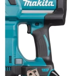 Cloueur Makita DBN600RTJ 18 V Li-Ion avec 2 batteries 5 Ah et chargeur en coffret